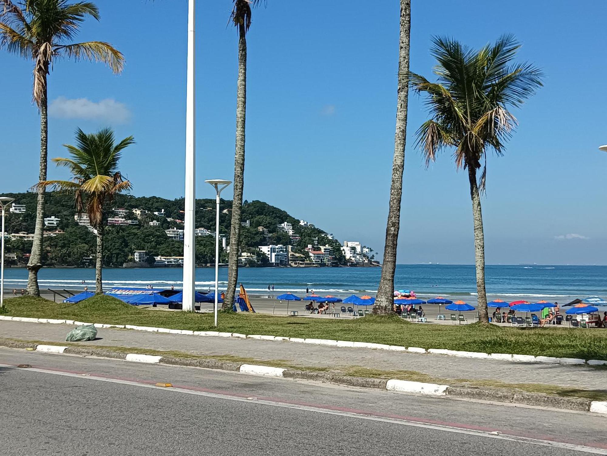 Apartamento aconchegante, ótima localização. Guarujá Quarto foto